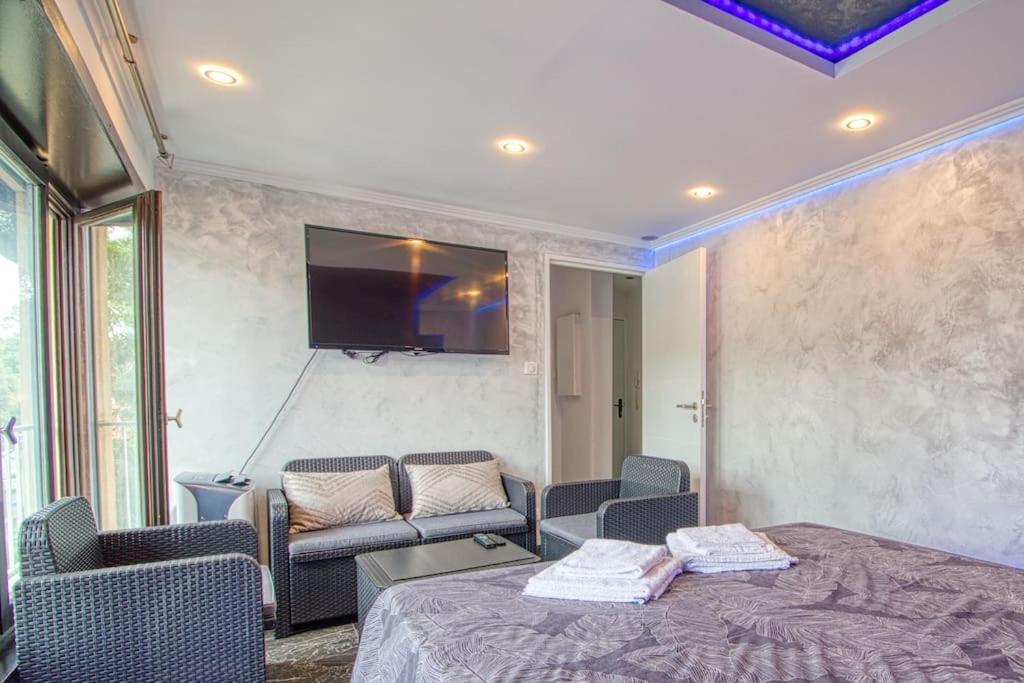 Appart Hotel Avec Sauna, Jacuzzi, Strazburg Dış mekan fotoğraf